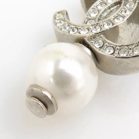 Auth CHANEL CC Logo Star Pierce Earrings Silver/White Metal/Faux Pearl - 55860i - Picture 10 of 14